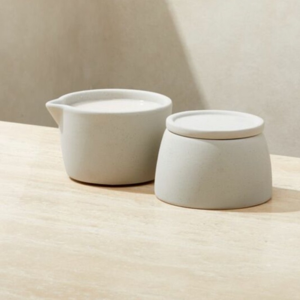 Crate & Barrel Pinch and Pour Stoneware Set